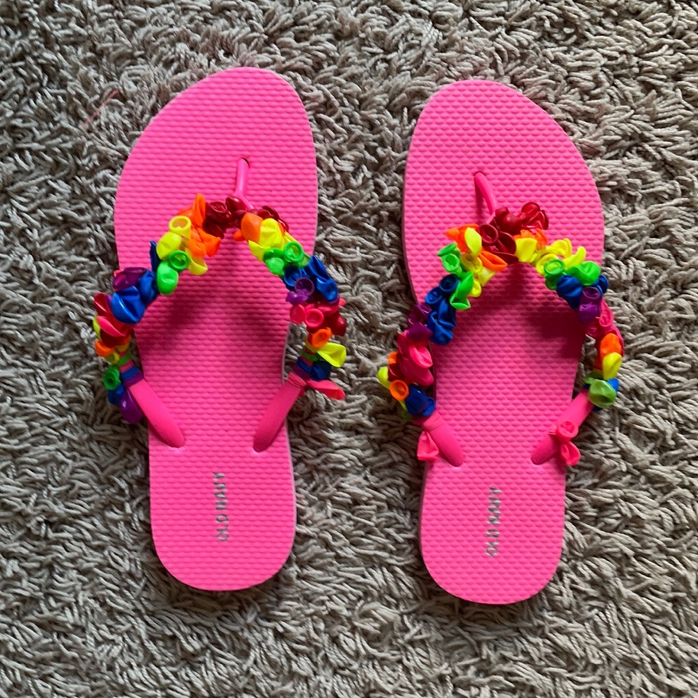 LAST CHANCE 3FOR$15 Old Navy Hot Pink Flip Flops